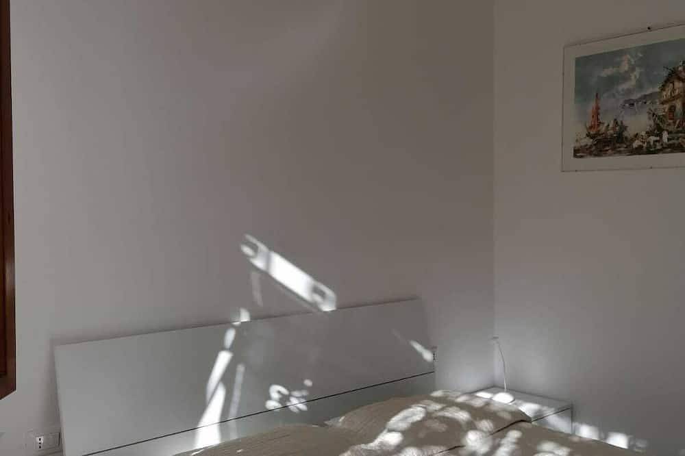 Appartamento ristrutturato a 30 mt dal mare in Follonica, Etruskische Küste