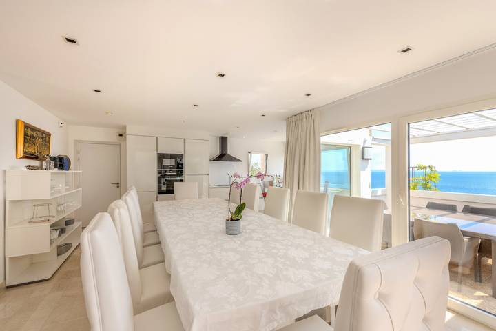 Location de vacances pour 12 personnes, avec jardin ainsi que jacuzzi et piscine, animaux acceptés à Locmaria-Plouzané - 4