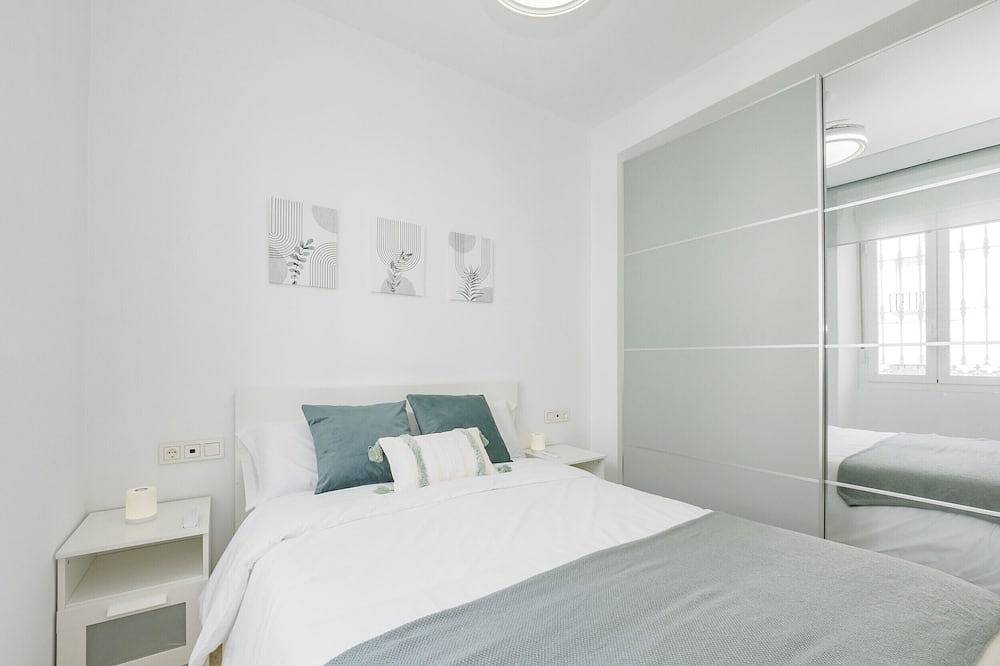 Cubo's Lola Nueva House Town Center / urban / Klimaanlage / Terrasse / kostenloses Wlan in Alhaurín el Grande, Málaga Provinz