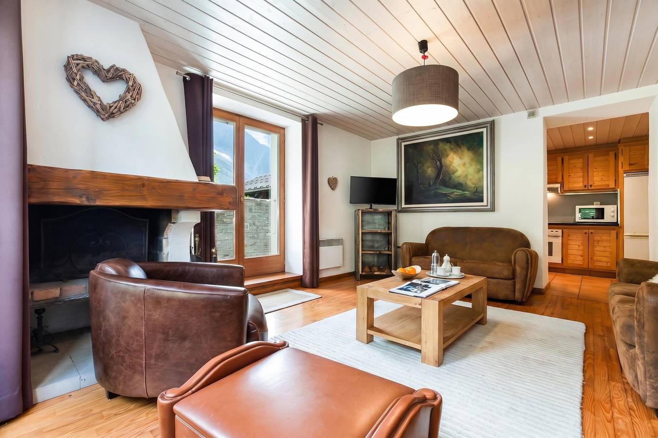 Ganze Wohnung, Chez Roberto Chamonix 3Br Duplex w/ Sauna + Garden in Chamonix, Region Bonneville