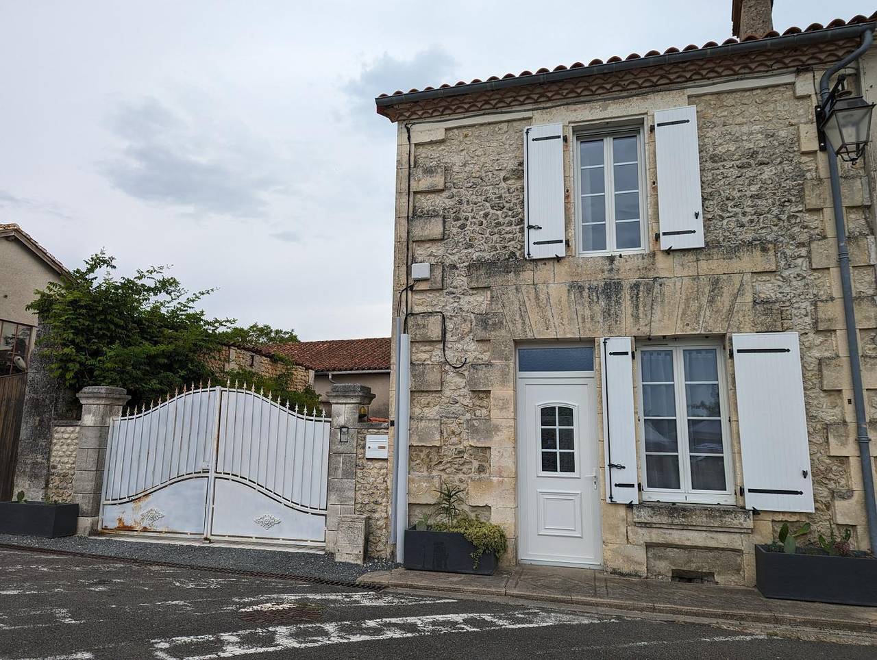 La Cle du bonheur in Salles-Lavalette, Charente