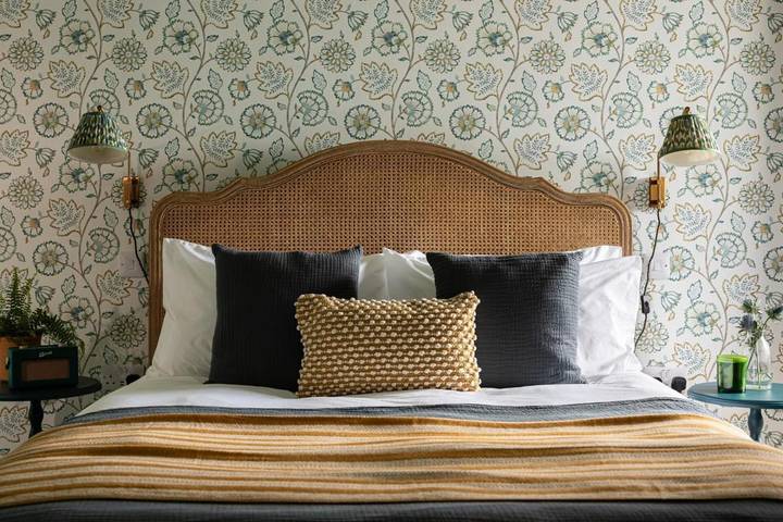 Bed and breakfast for 2 people, with terrace and view in Hampshire