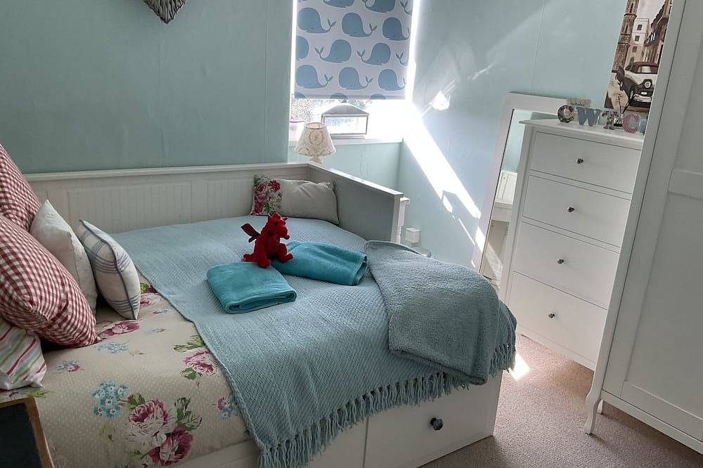 Yazelle town house in Llanelli, Carmarthenshire