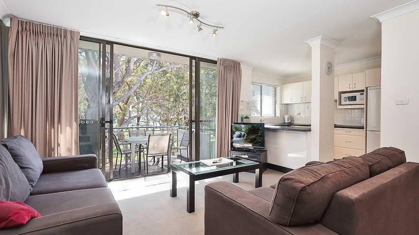 Holiday apartment for 5 people, with balcony in Nelson Bay
