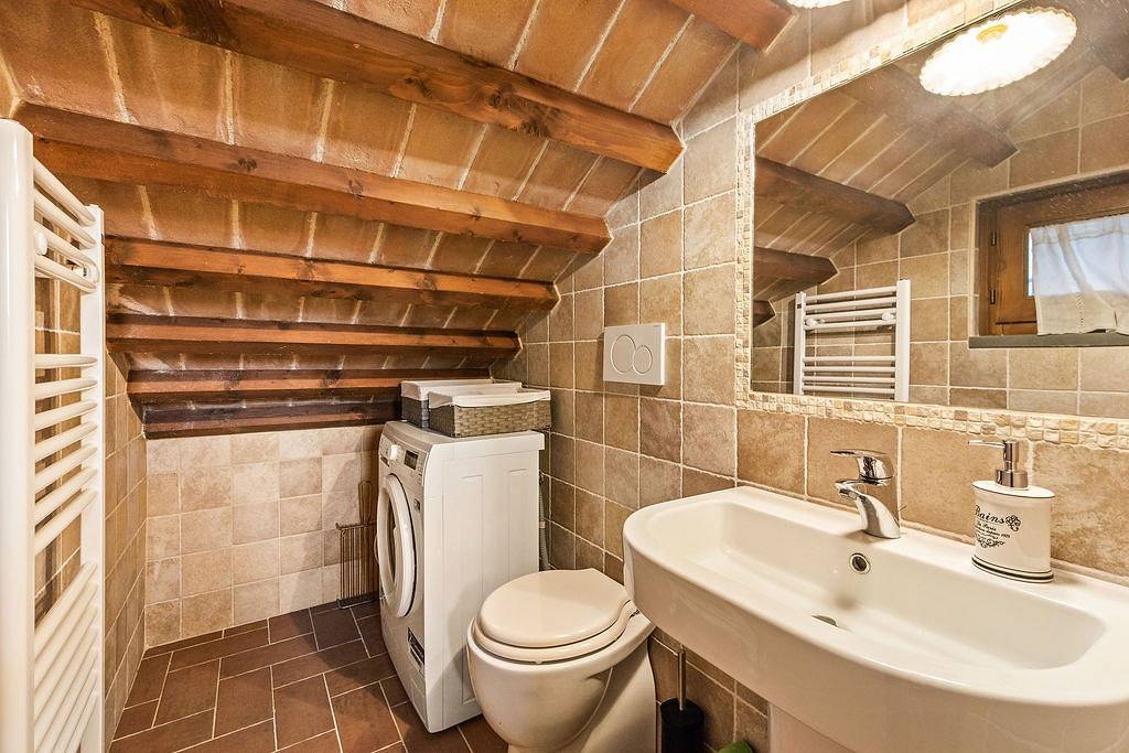 Huis met uitzicht op het meer tussen Toscane en Umbrië, foto 15