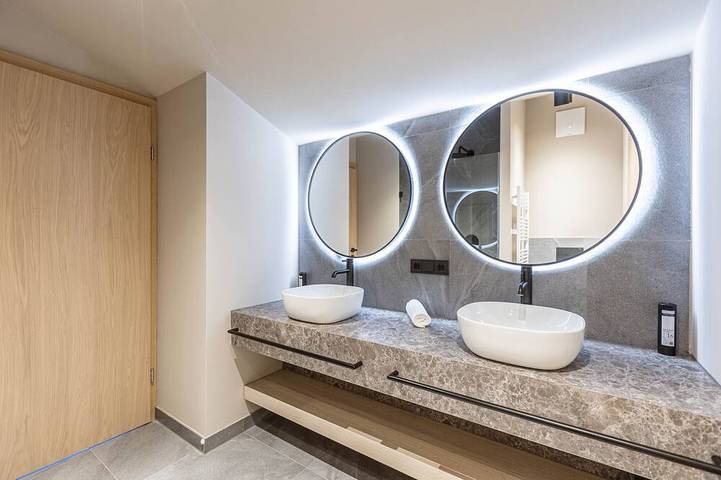 Ferienwohnung für 6 Personen, mit Sauna und Garten in Oberndorf in Tirol - 4