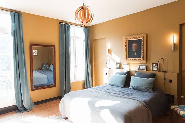 Location de vacances pour 16 personnes, avec jardin ainsi que sauna et balcon à Lormont - 3