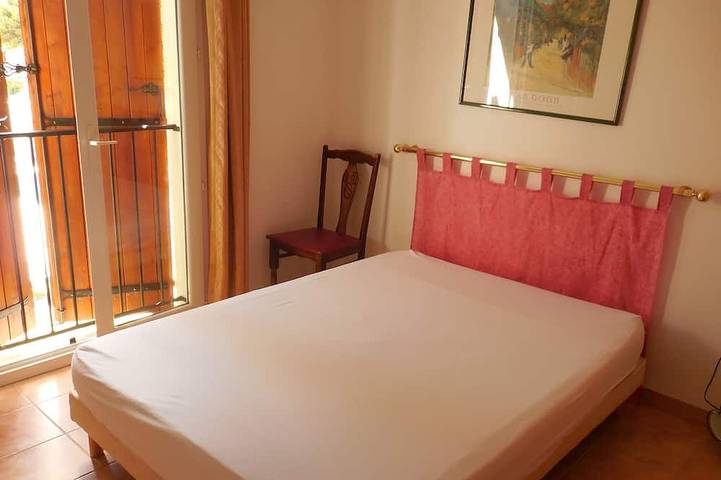 Location de vacances pour 8 personnes, avec jacuzzi et piscine à Le Barroux - 4