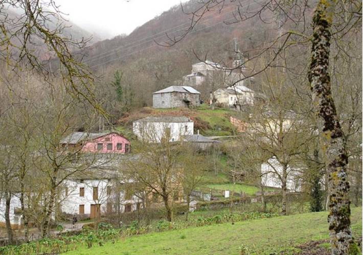 Gîte pour 6 personnes, avec vue ainsi que jardin et terrasse à Vega de Valcarce - 4