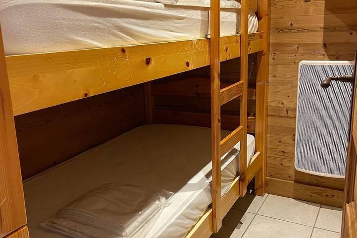 Gîte pour 6 personnes, avec piscine et jardin ainsi que terrasse et jacuzzi dans Doucy - 3