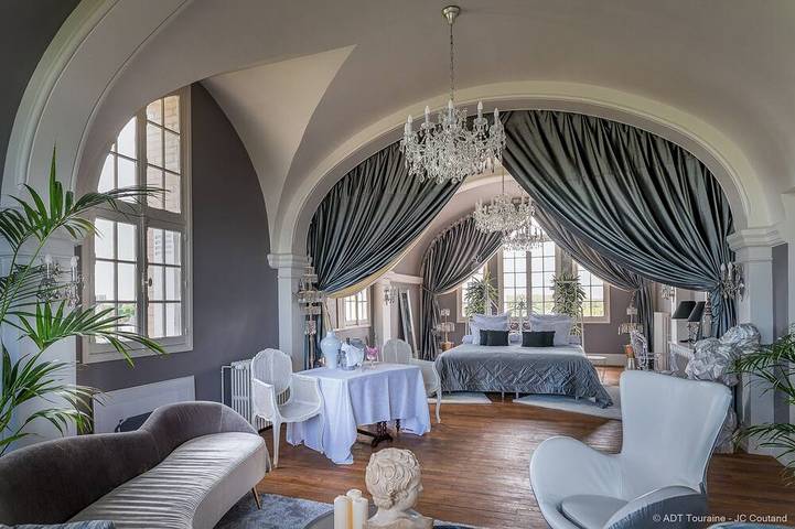 Château pour 20 personnes, avec jacuzzi et sauna en Indre-et-Loire - 2