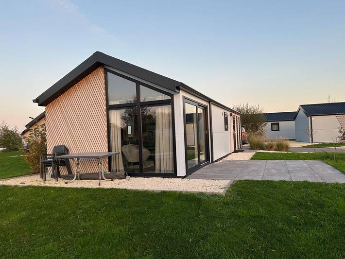 Ferienhaus für 4 Personen, mit Garten und Seeblick sowie Ausblick, mit Haustier in Kampen
