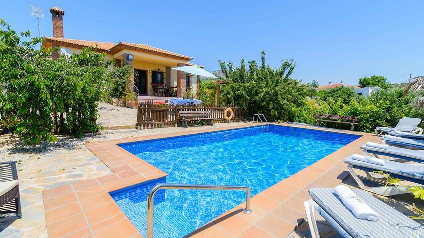 Casa rural para 7 personas, con Piscina en Antequera