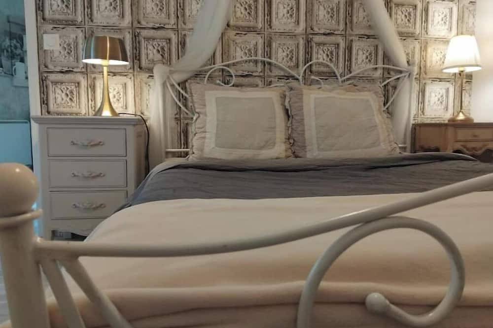 Apartamento entero, A peaceful, quiet night in Chavagne, Región de Rennes