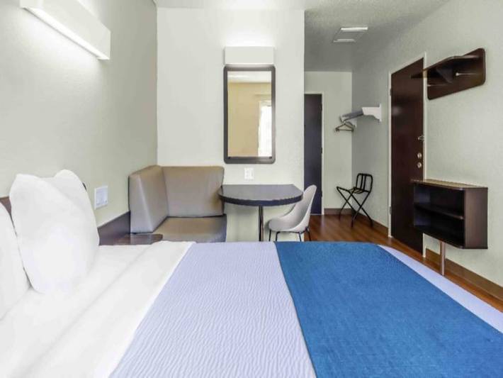 Ganze Wohnung, 1 Queensize-Bett | Nichtraucherzimmer in SeaTac, King County