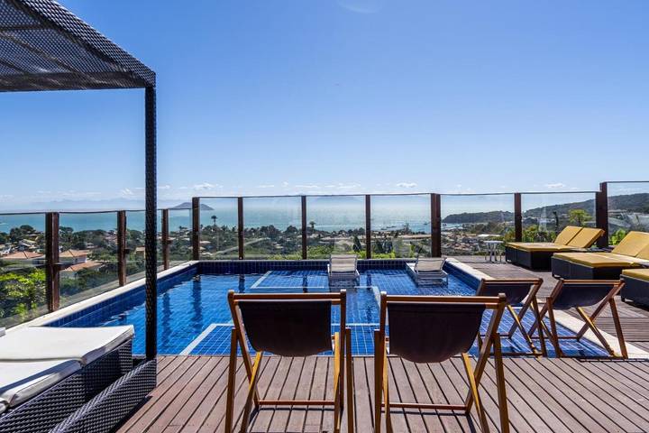 Pousadas para 2 pessoas, com jacuzzi e sauna e ainda piscina and jardim na Praia Brava RJ