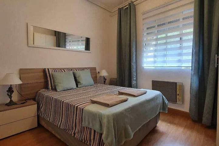 Appartement entier, Appartement avec vue mer à 100 mètres de la plage de Naufragos in Torrevieja, Costa Blanca