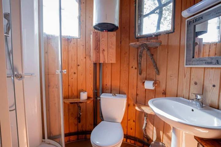 Gîte pour 4 personnes, avec piscine et terrasse à Dienné - 4