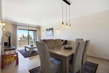 Apartamento De Férias para 8 Pessoas em Praia da Rocha, Portimão, Foto 4