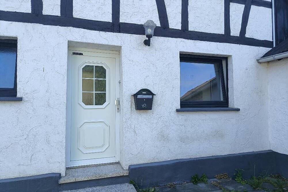 Ganze Wohnung, Ferienwohnung \"Schöne Aussicht\" im Siebengebirge in Bad Honnef, Rhein-Sieg-Kreis