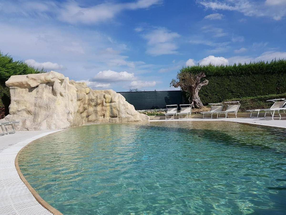 Classic Triple Room in Bagnacavallo, Province de Ravenne