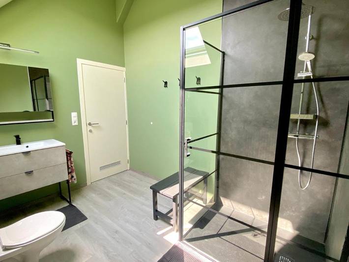 Location de vacances pour 9 personnes, avec vue et jardin à Momignies - 3