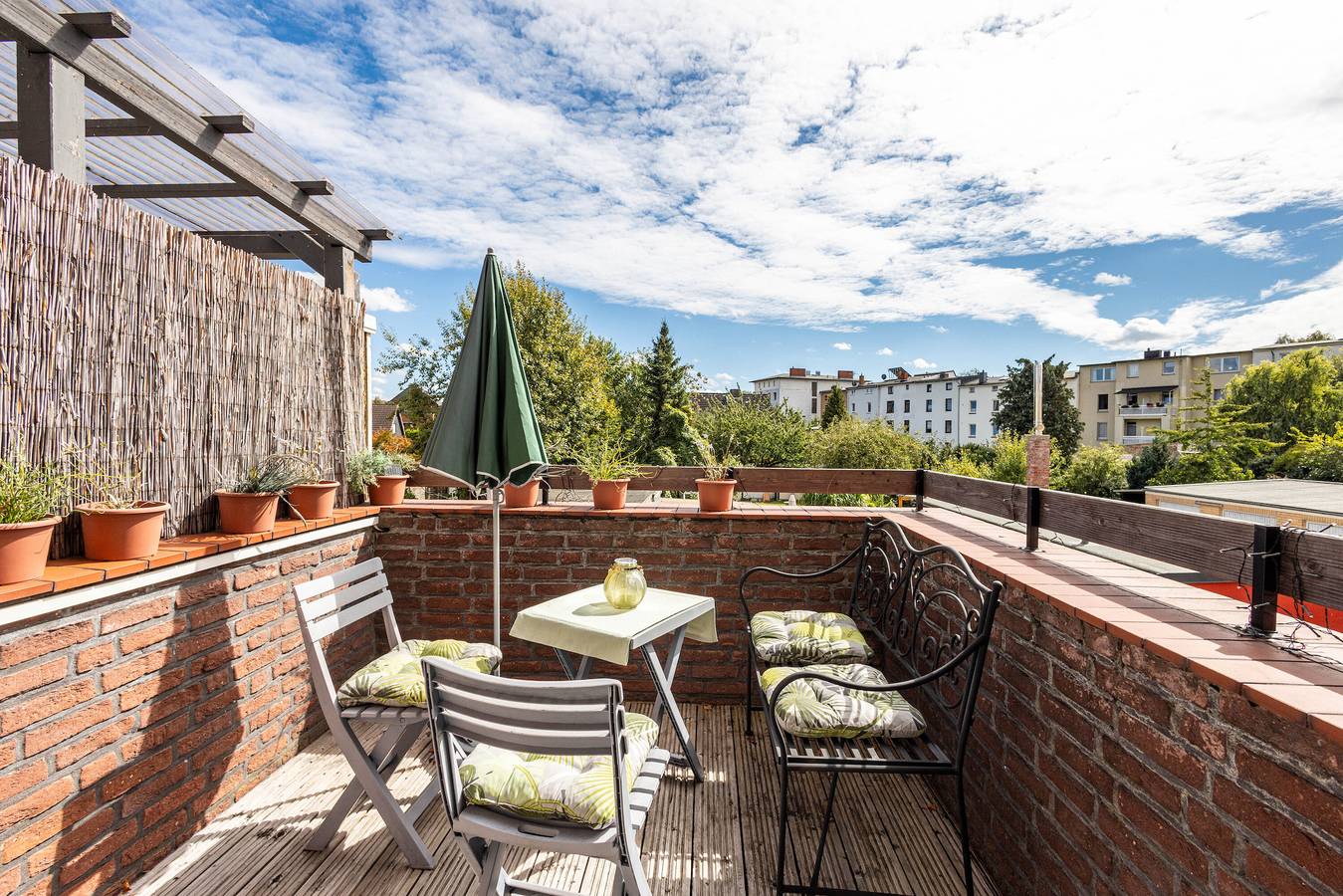 Geheel appartement, Appartement 'Bella Verde' met balkon en wifi in Lübeck, Lübecker Bocht