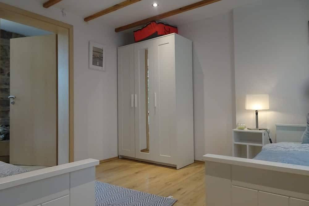 Ferienhaus mit 1400qm Grundstück Wanderurlaub für die ganze Familie in Ahlsdorf, Harzvorland