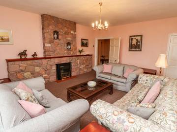 Holiday Home for 8 People in Bamburgh, Northumberland Coast, Photo 4
