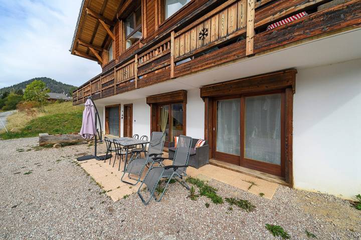 Holiday Home 'New in Detached Chalet' with Private Terrace and Wi-Fi in Châtel, Les Portes du Soleil