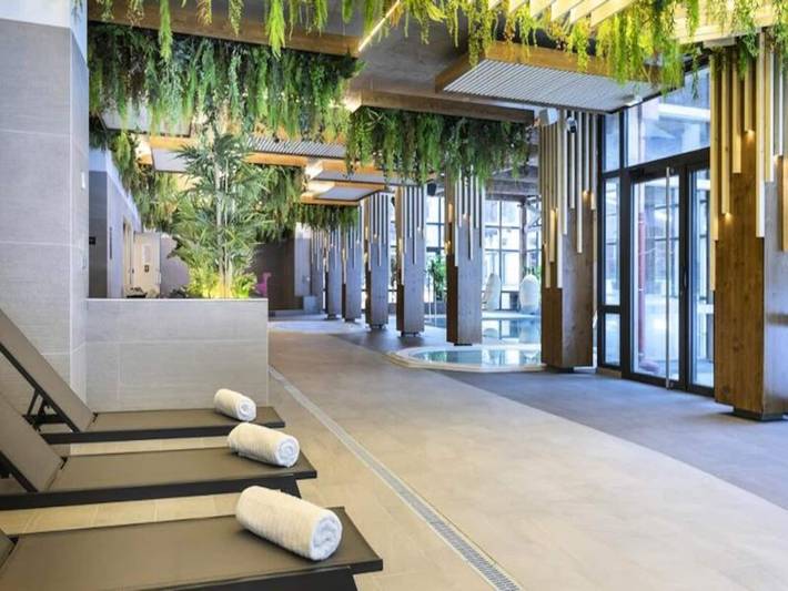 Chalet voor 4 personen, met zwembad, kindvriendelijk in Val-Cenis