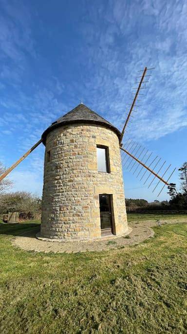 Location de vacances pour 2 personnes, avec vue et jardin à Roscanvel - 3