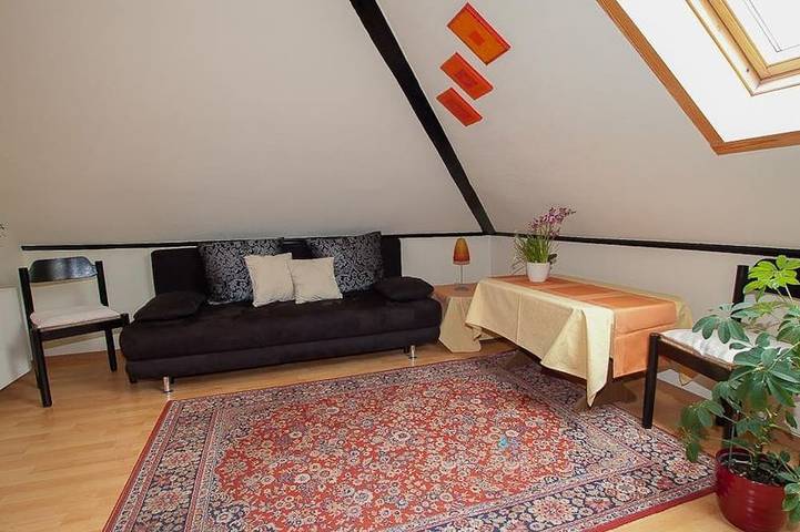 Ferienwohnung für 2 Personen, mit Terrasse und Garten sowie Sauna in Monreal