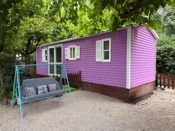 Camping pour 5 personnes, avec Terrasse et Jardin ainsi que Piscine et Vue