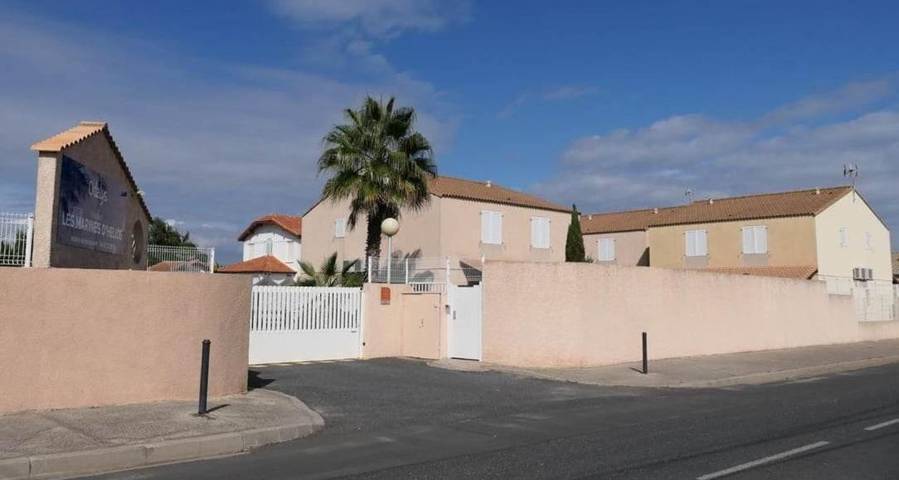 Maison de vacances pour 4 personnes, avec terrasse et piscine, animaux acceptés