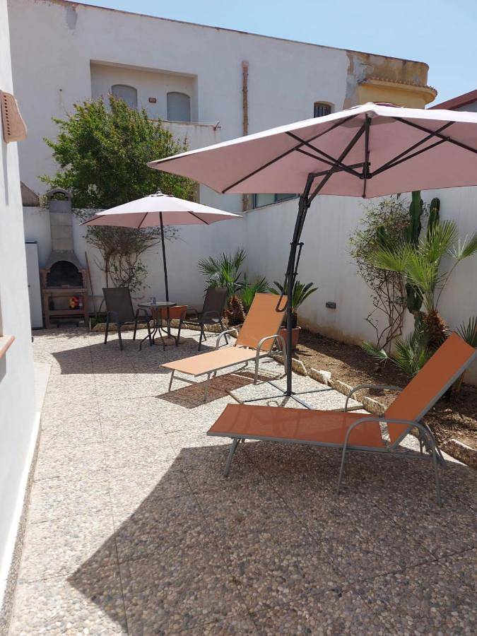 Two-Bedroom House in Valderice, Provincia di Trapani