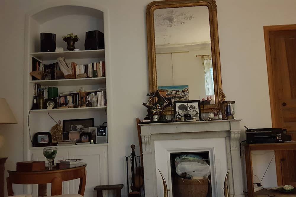 Appartamento intero, Affitto Appartamento Superb Place De Gaulle 4 Letti in Ajaccio, Ajaccio e dintorni