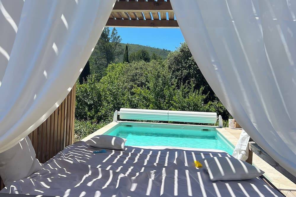 Villa Nilet in the heart of Provence in the Var in Saint-Maximin-la-Sainte-Baume, Brignoles region