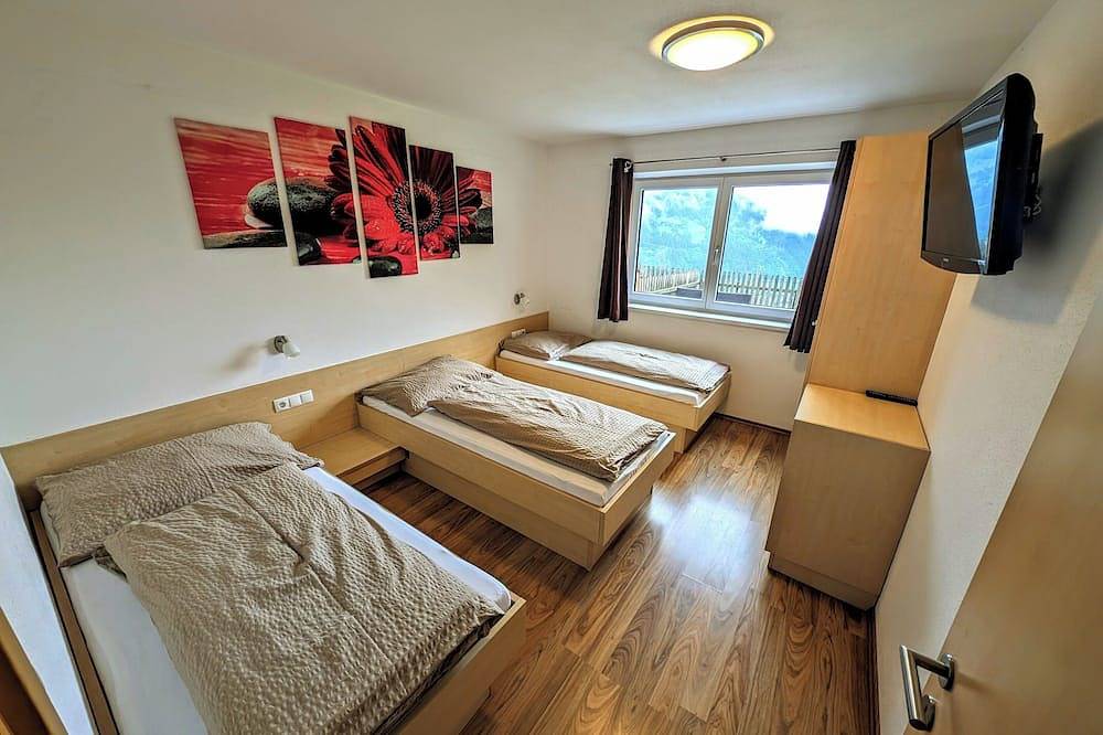 Entire apartment, Vacation apartment Klocker family in Hainzenberg, Ziller valley alps