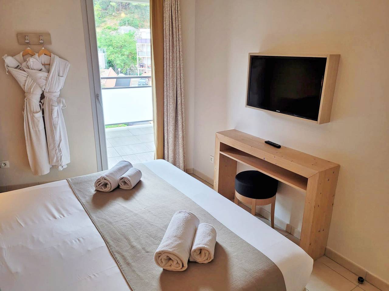 Ganze Wohnung, Appartement Julia Augusta 3p6p Nr in Roquebrune-Cap-Martin, Nizza und Umgebung