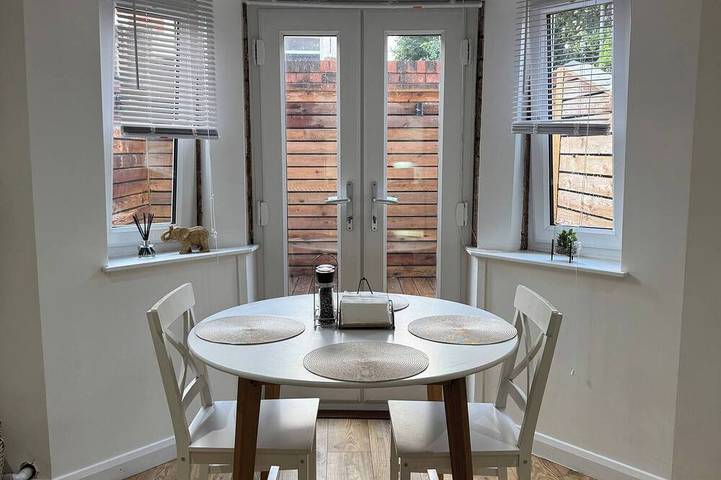 Apartment for 4 people in Wakefield