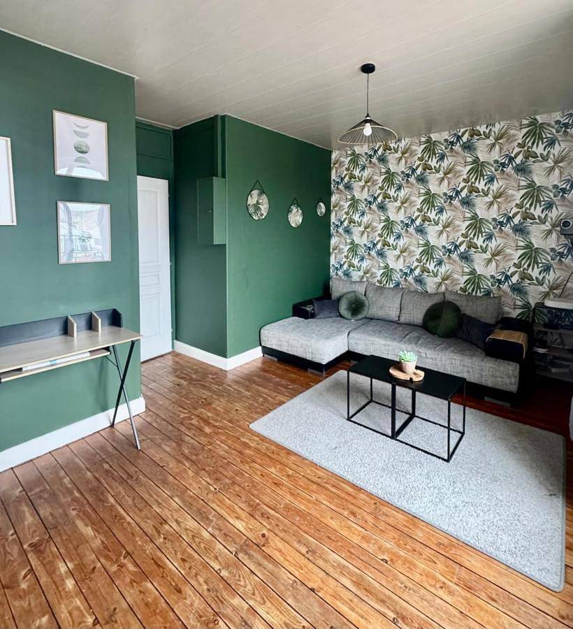 Appartement entier, La rétro- séance in Soissons, Aisne