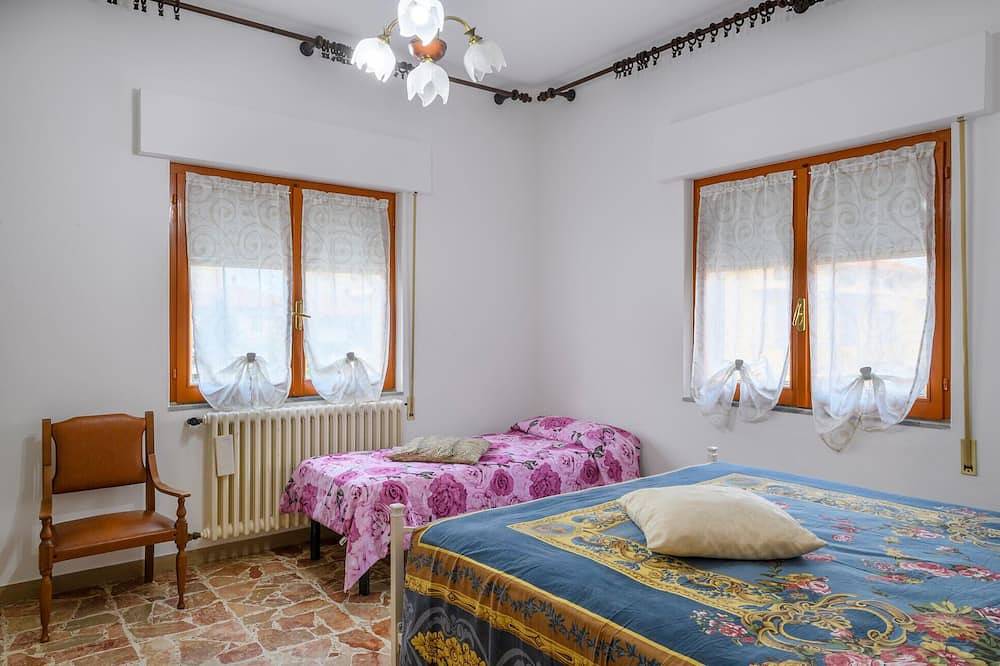 Appartement entier, Beach front apartment in Alba Adriatica with Wifi in Alba Adriatica, Côte Adriatique Abruzzes
