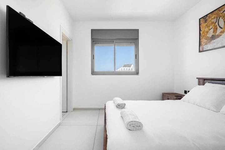 Gîte pour 7 personnes, avec sauna ainsi que terrasse et vue à Ashdod - 4