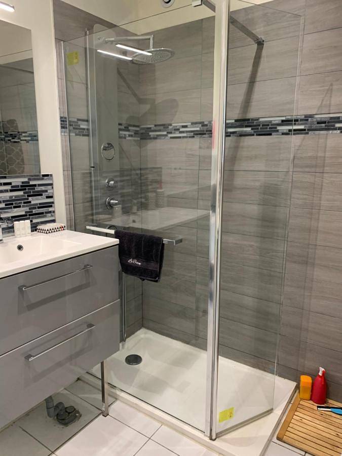 Location de vacances pour 2 personnes, avec terrasse ainsi que vue et jardin à Calais - 3