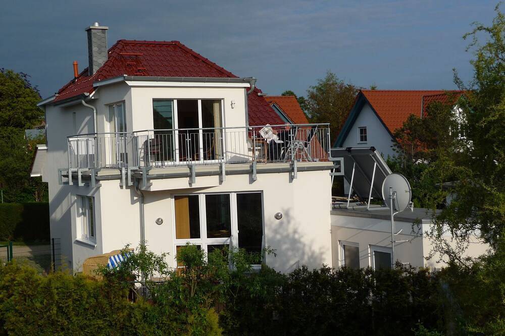 7-Personen-Fh, 4-Sterne, direkt am Badestrand neben Leuchtturm in Strand Timmendorf-Poel, Nordwestmecklenburg (Wismar und Umgebung)