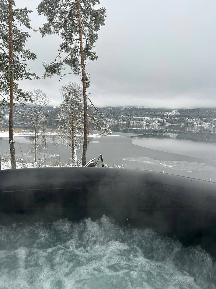 Moderne Hütte mit Panoramablick in Hole, Tyrifjorden