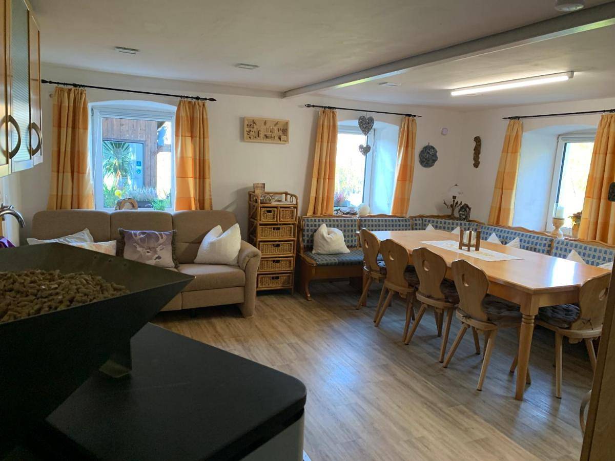 Four-Bedroom House in Kollnburg, Ostbayern