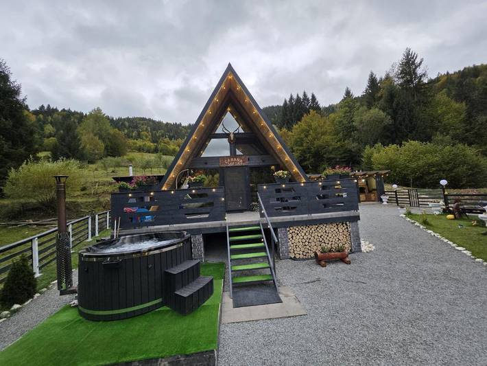 Gîte pour 8 personnes, avec jacuzzi ainsi que terrasse et jardin à Alba (Romania) - 4
