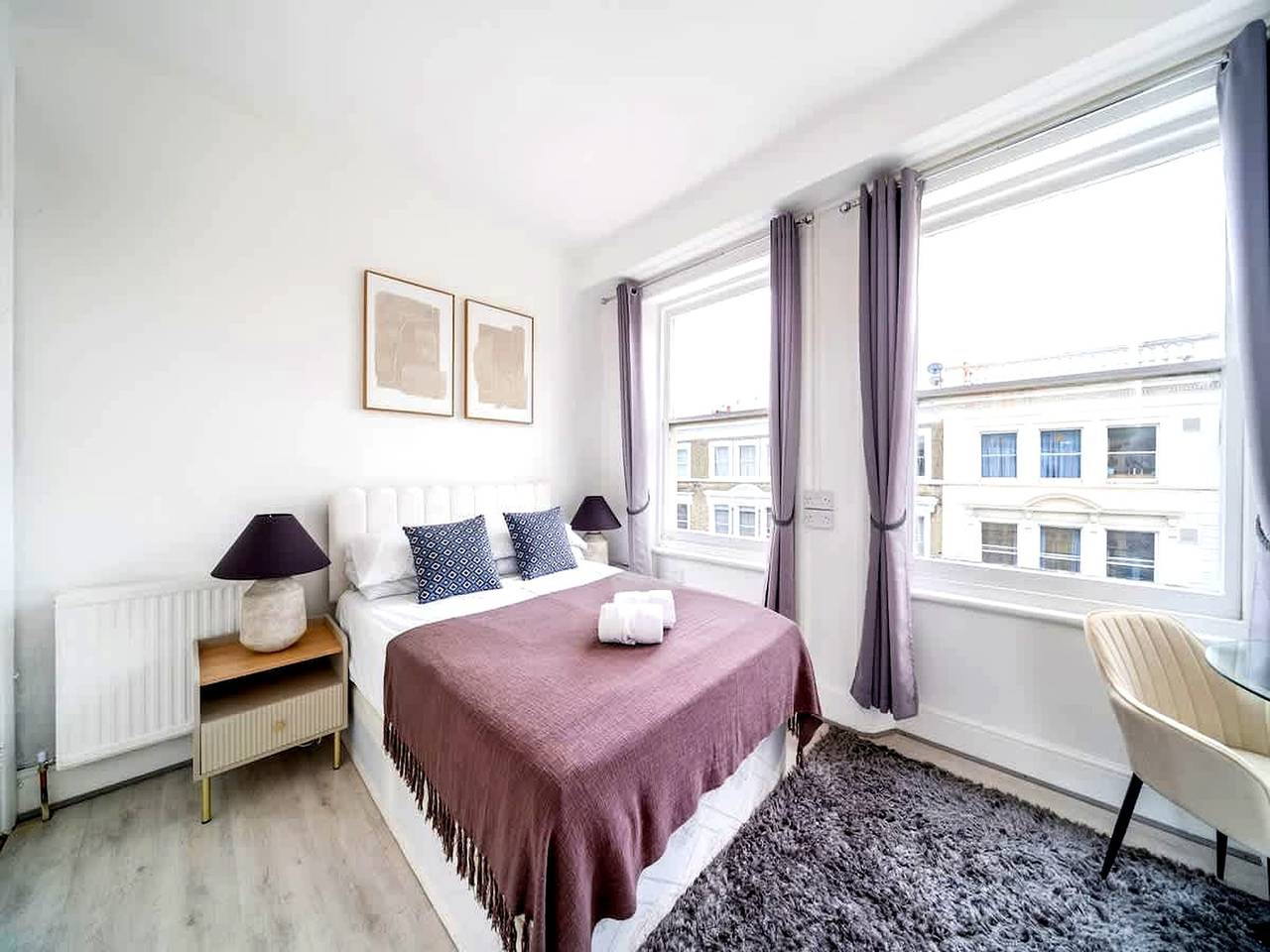 Entire apartment, West Kensington Modern Couple Retreat in Hammersmith and Fulham, London